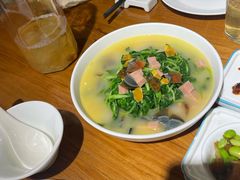 -金枝玉叶上海人家食府(三里河店)