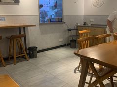大堂-梦花街馄饨店(中华苑店)