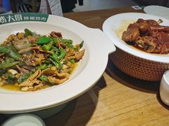 -费大厨辣椒炒肉(黄兴中心广场店)