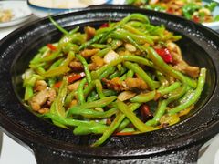 -梅飞酒家(名辉豪庭店)