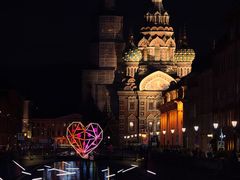 -滴血救世主教堂