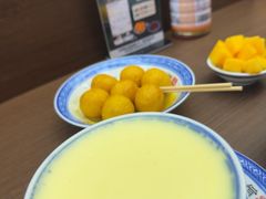 -广信牛奶甜品世家(台东店)