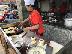 -大众跷脚牛肉馆·非遗传承单位(峨眉山店)