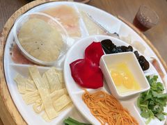 -芸南道·过桥米线(昆明老街旗舰店)