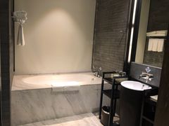 -珠海棕泉水疗酒店(拱北口岸高铁站店)
