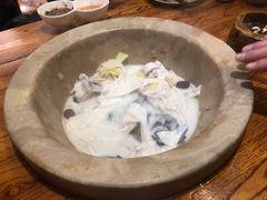 -滇香肴·云南菜蒸汽石锅鱼(云南北路店)