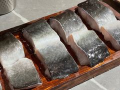 -围炉肉舍•炭烤活鳗•丹东海鲜烤肉(步行街店)