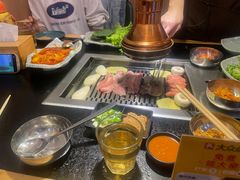 -臻牛烤肉