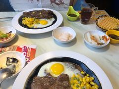 -豪客来牛排(中央花苑店)
