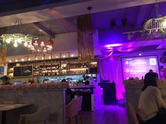 -樱花里音乐餐吧·牛扒椰子鸡(东圃店)