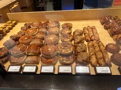 -LANLIZI BAKERY(COSMO店)
