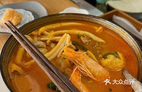 Tom Yum Noodles Soup