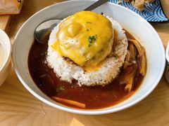 咖喱牛肉汉堡饭-红小满休闲餐厅(十全街店)