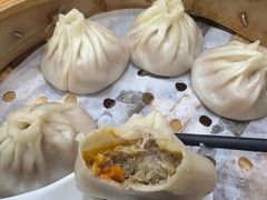 -莱莱小笼·乔艾