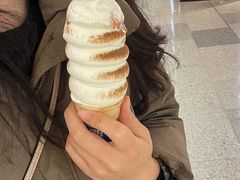 -DQ·蛋糕·冰淇淋(荟聚中心店)