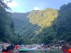 -雅鲁激流探险漂流