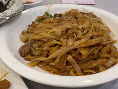 干炒牛河-粤·向群饭店(龙津东路总店)