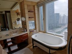 -深圳星河丽思卡尔顿酒店