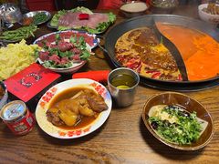 -萍姐火锅·公路夜市(武汉首店)