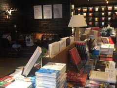 -阅西安新华书店(翠华南路店)