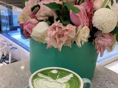 -Fridi Patisserie Cafe