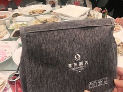 -上海尊茂酒店