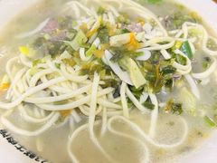 -何永光123鲜牛肉馆(1号店)