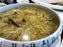 纹丝豆腐汤-马凯餐厅(地安门店)