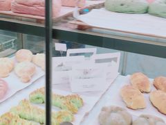 面包甜点陈列柜-奈雪的茶(市百一店)