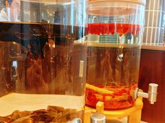 -南郊宾馆·风味自助餐厅·山东十六地市特色菜