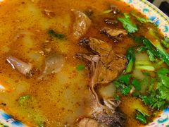 -金杨拉面王小吃面馆·牛三宝面·红烧牛肉粉
