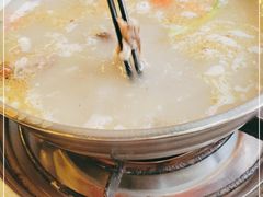 -老石黑山羊毛驴肉火锅(金凯广场店)