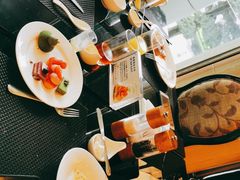 -圣丰索菲特·2 On 988 Café 自助餐厅