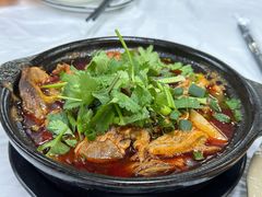 -余家庄肥肠鱼地方汤锅(银杏大道店)