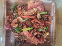 -隔壁老王·家常云南菜(花巷店)