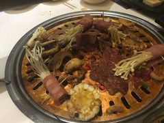 -崔英子朝韩民俗风味烤肉烤串城(大东店)