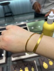 -潮宏基珠宝旗舰店(苏宁广场店)