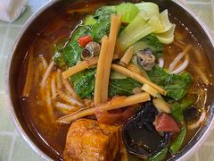 -红鼻子桂林米粉(金唐新光界店)