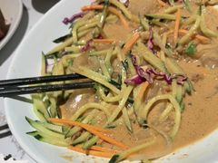 -关东小磨东北菜(漕河泾印象城店)