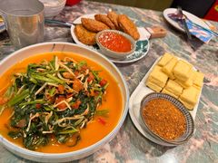 -浩海火燒雲傣家菜(芮欧百货店)