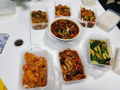-九妹农家大铁锅东北菜(江湾店)