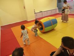 -KidsHome毅英宝贝家早教托育中心