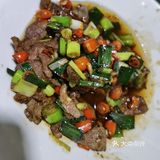 约了好久不见的朋友，一行5个人，到了以后发现晚上客人