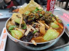 -红鼻子桂林米粉(金唐新光界店)