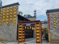 -绳金塔