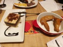 -必胜客(WOW西丽店)