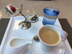 -亮马河饭店翠雅咖啡厅