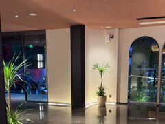 -朵兰达V酒店(成都春熙路太古里国金中心店)