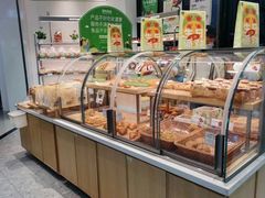面包甜点陈列柜-KENGEE仟吉(庭瑞新汉口店)
