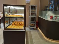 面包甜点陈列柜-奈雪的茶(时代天街店)